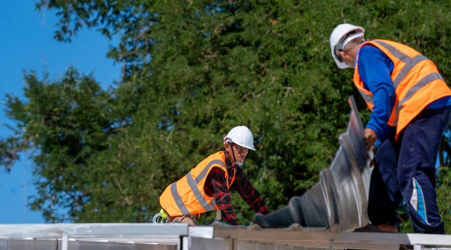 Professional residential roofers in Crowley, TX